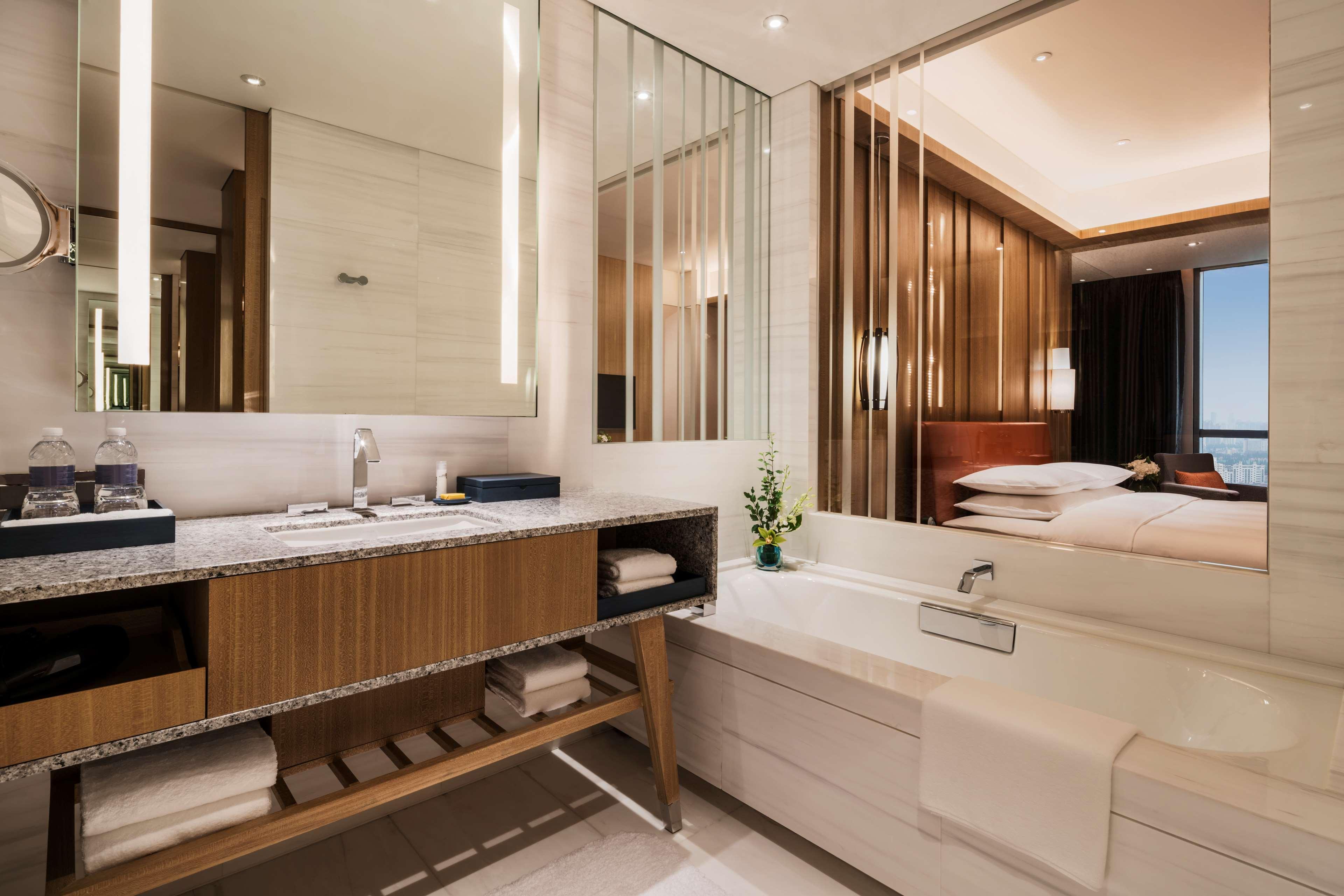 Hyatt Regency Shanghai Wujiaochang Buitenkant foto